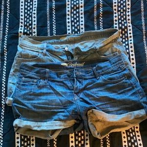 Old Navy boyfriend jean shorts